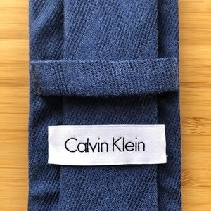 Calvin Klein Cotton Tie In Gorgeous Moroccan Blue!